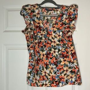 Floral top from SHEIN size large never worn